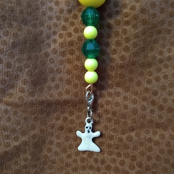 Smoke accessories/roach clip - Picture 3 of 3